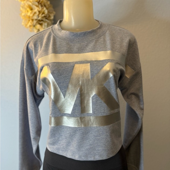 Michael Kors Chambray Blue/Silver Logo Lightweight Cropped long sleeve. NWT - Picture 2 of 8